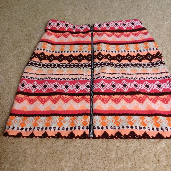 Forever 21 multicolor mini skirt - Picture 2 of 10